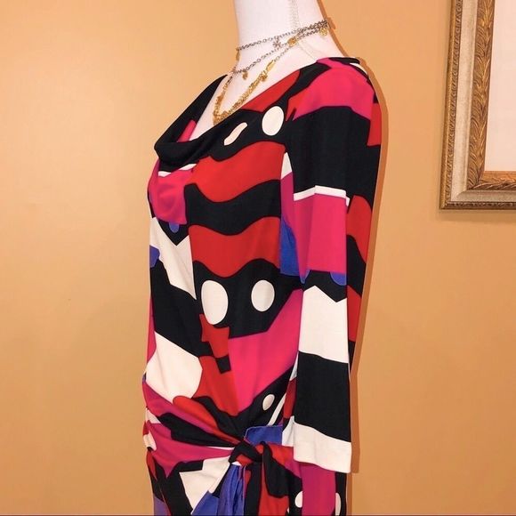 Diane Von Furstenberg Mini Dress 🔥 - Picture 5 of 16